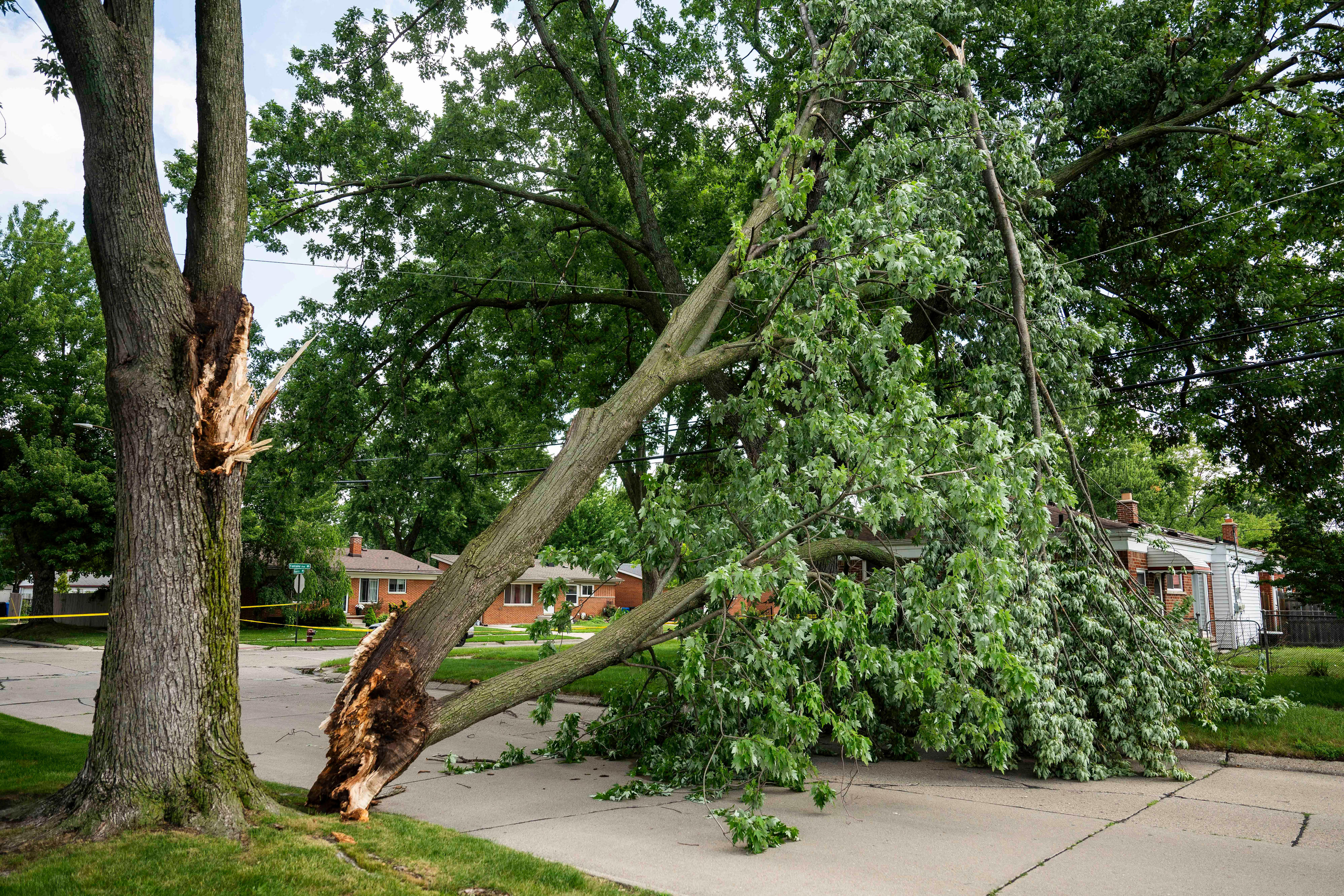 Thousands remain without power after Michigan storms