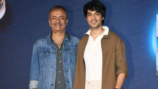 Who is Pritam and Pedro debutant Vir Hirani: All about Rajkumar Hirani ...