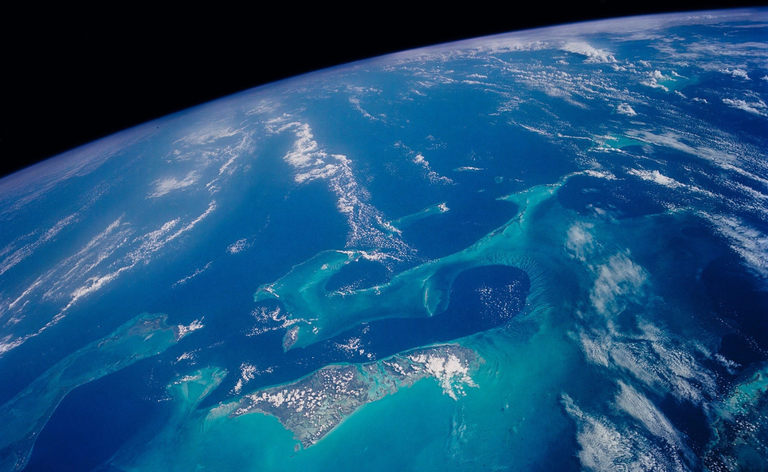 Imagen de archivo desde satélite en una zona del Atlántico. Imagen de la NASA