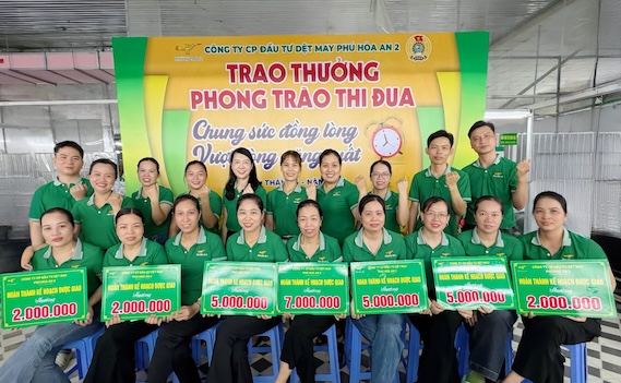 Phong trào thi đua được tổ chức theo tháng