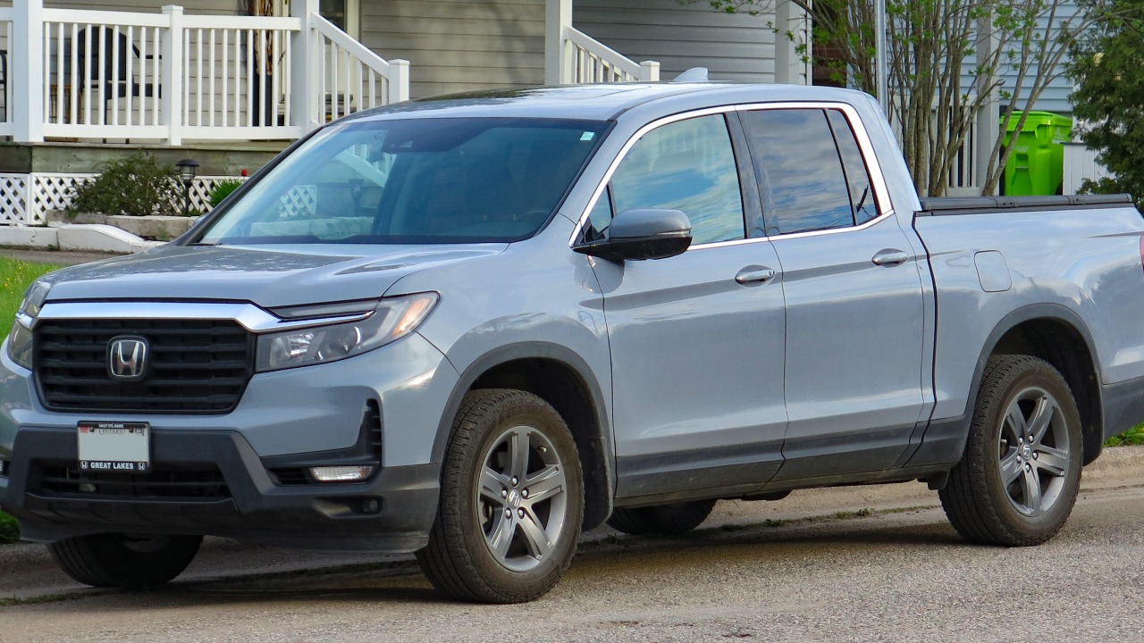 Honda is recalling Pilots and Ridgelines whose rear frames can rust ...