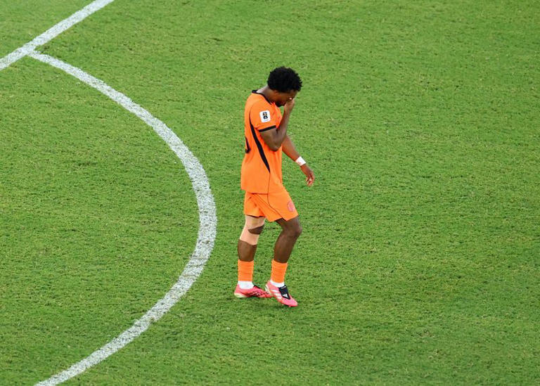 Soccer Football - FIFA World Cup 2026 - Round of 32 - Netherlands v Morocco - Estadio Monterrey, Monterrey, Mexico - June 29, 2026 Netherlands' Quinten Timber looks dejected after missing a penalty during the penalty shootout REUTERS/Raquel Cunha