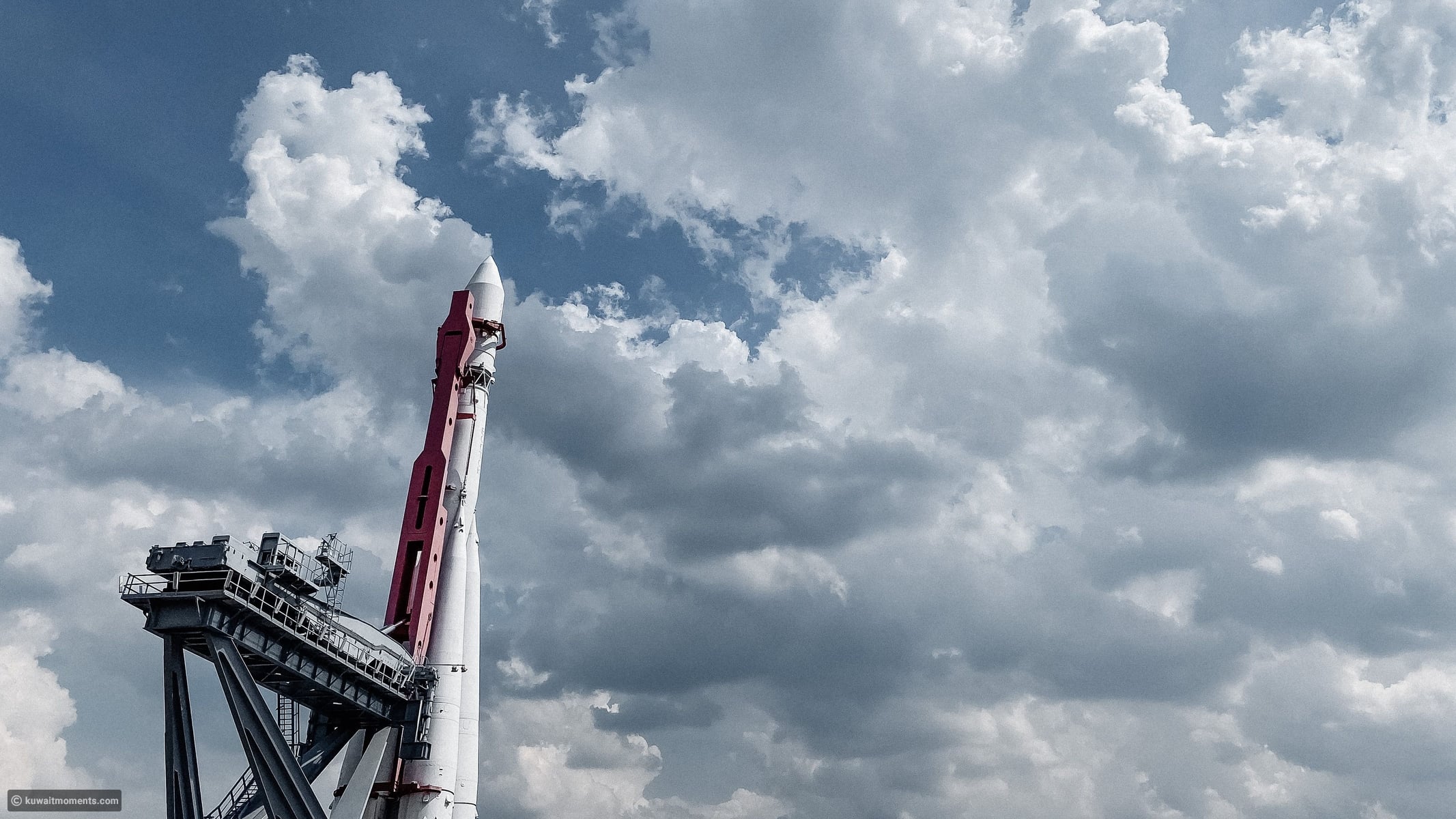 The $30 million space rescue: NASA launches robot to save decaying ...
