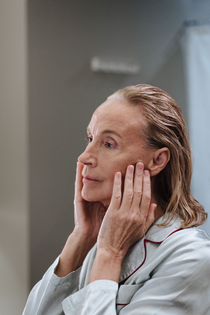 10 common insecurities women face at 40 that are more normal than you think