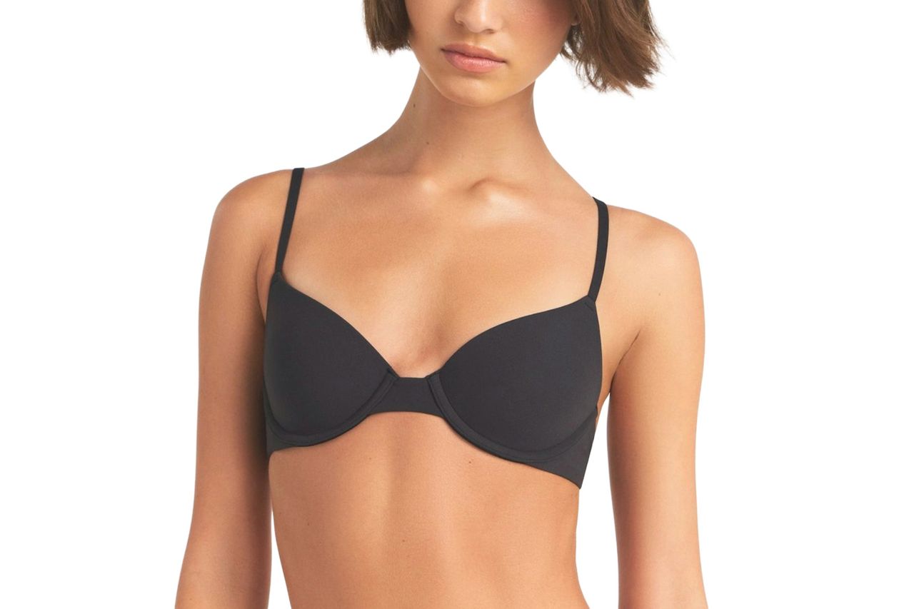 Skims t shirt bra