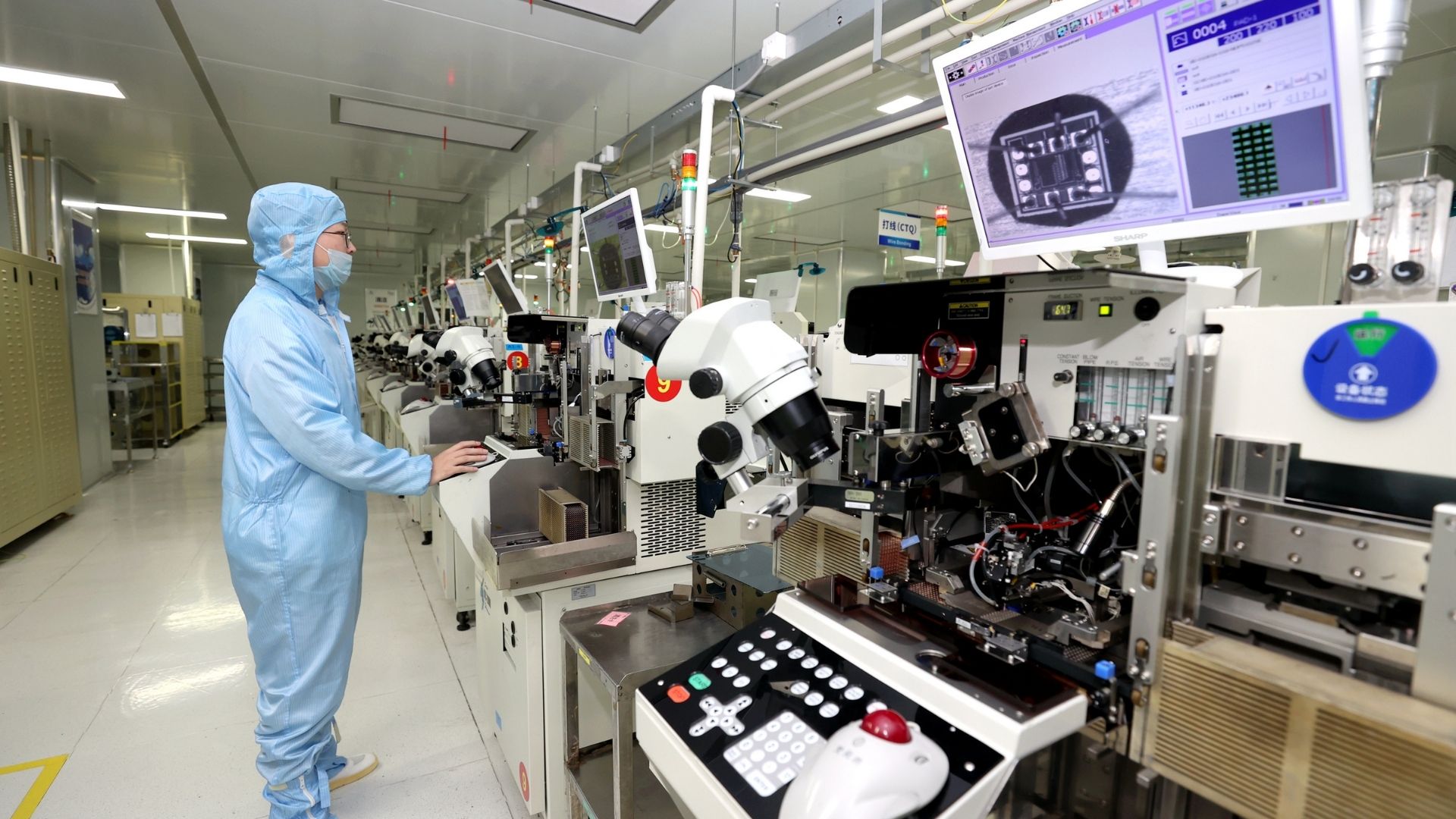 Chinese semiconductor firm expands with $1.15 billion chip packaging plant