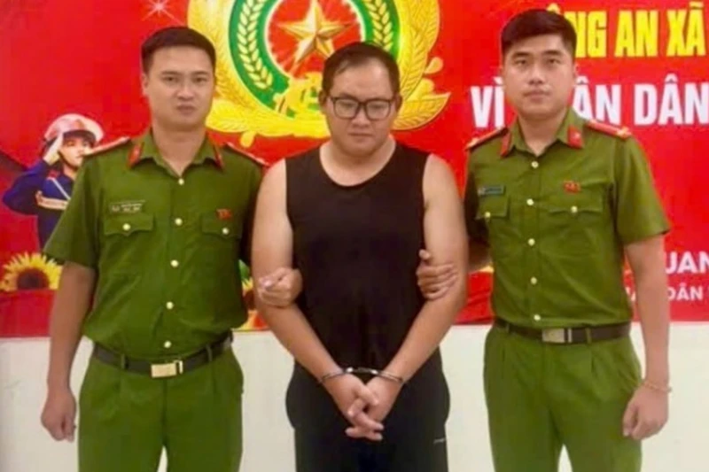 Đối tượng dùng dao cướp tiệm vàng ở Hà Nội khai gì?