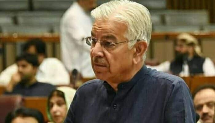 'Khawaja Asif is mentally unstable': India tears into Pakistan defence ...