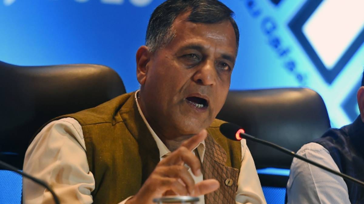 How many 'ineligible' voters removed in SIR, referred to foreigners' tribunals, asks ex-EC Ashok Lavasa
