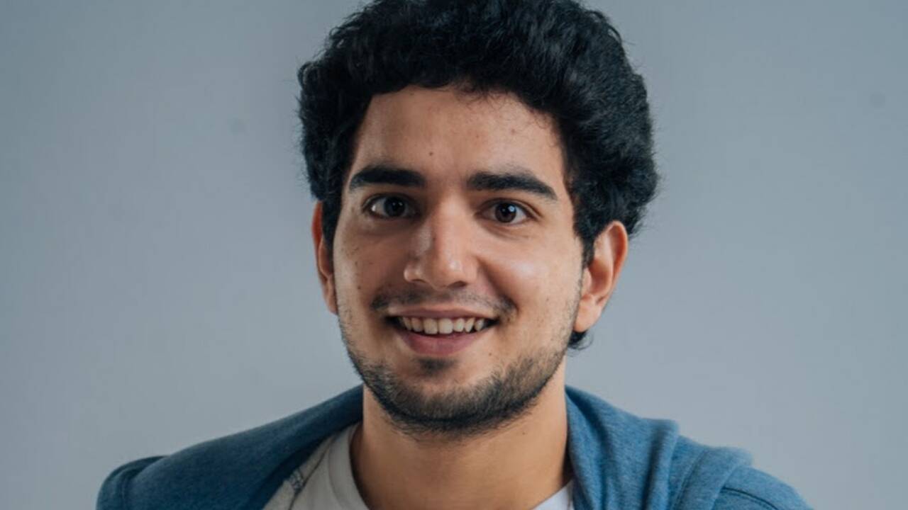 Samay Raina books entire theatre for 'Alpha'; invites 250 fans to ...