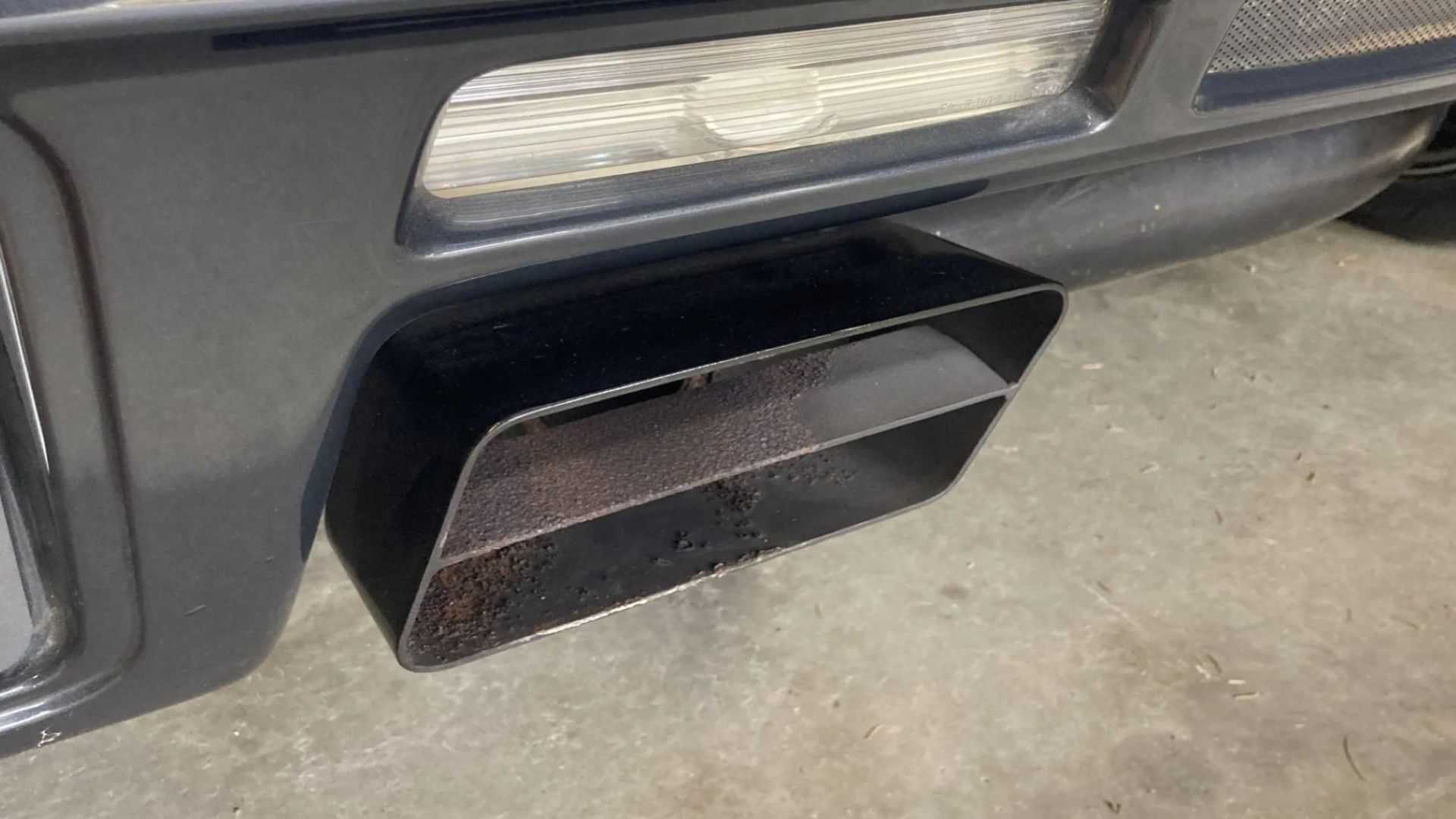 Vector W8 tailpipe pic