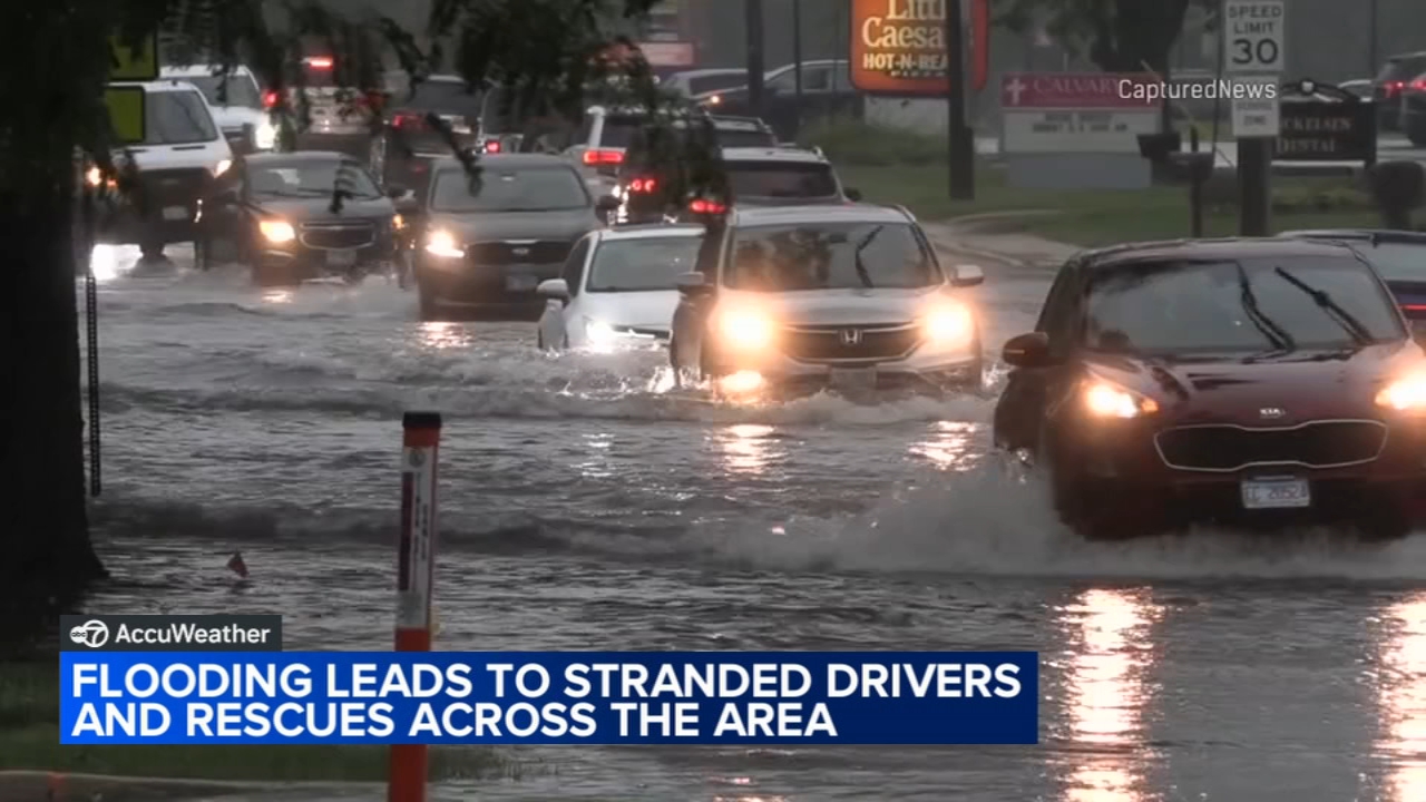 Flood Warning for Chicago area as storms cause damage power outages