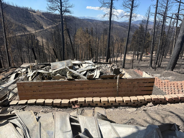First look at Cottonwood Fire aftermath: Utah man tours his now ...