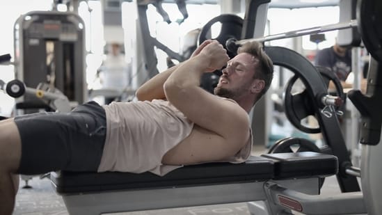 Longevity doctor explains how overtraining can slow down fat loss ...