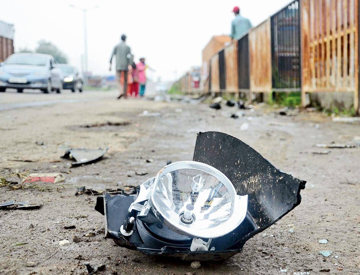 2 killed in road accident