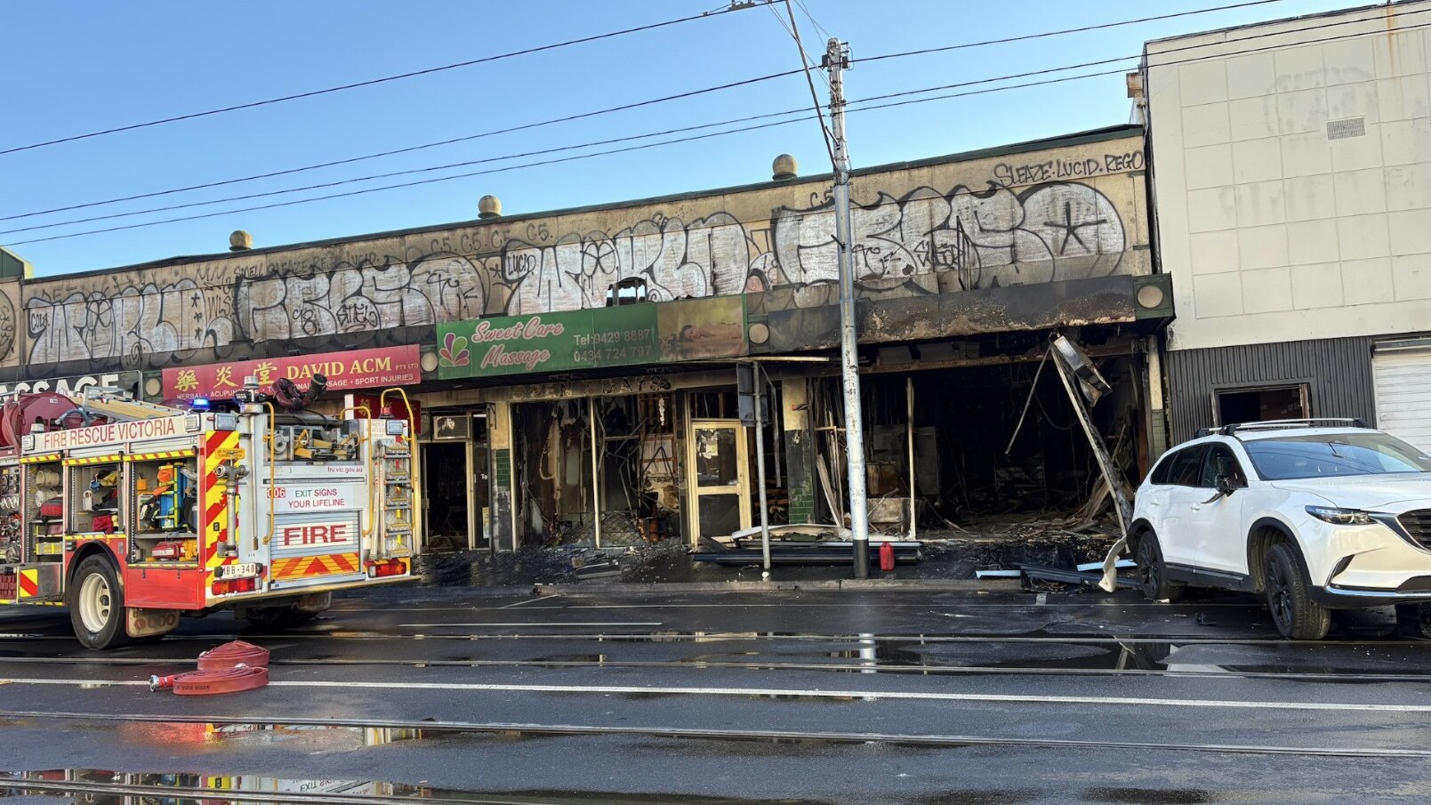 Melbourne teen charged amid 'call the Commission' notes, arson ...