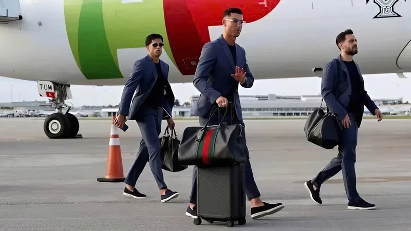 Ronaldo và hàng loạt huấn luyện viên nhận “điểm liệt”