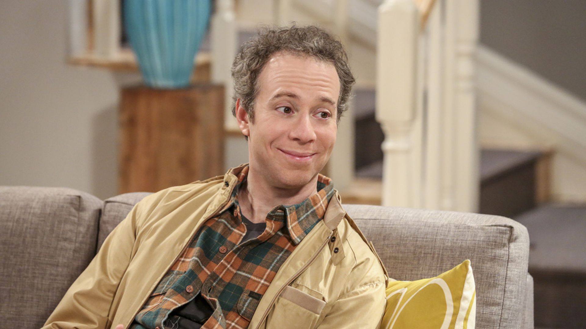 'Stuart fails to save the universe' finale officially creates a 'TBBT ...
