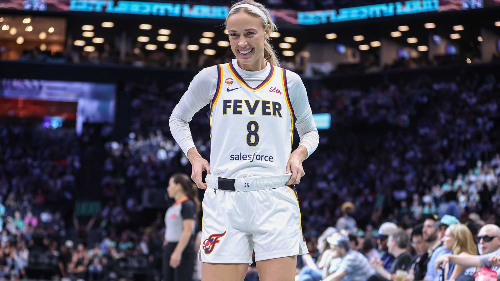 FOX Sports says Sophie Cunningham pointing should be WNBA's new logo