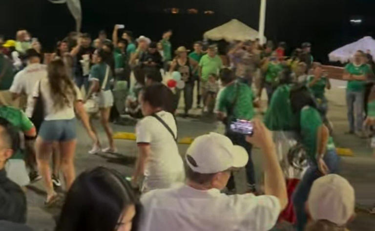 La derrota de México apagó la fiesta en varios estados; la afición se despidió con tristeza. Foto: Especial.