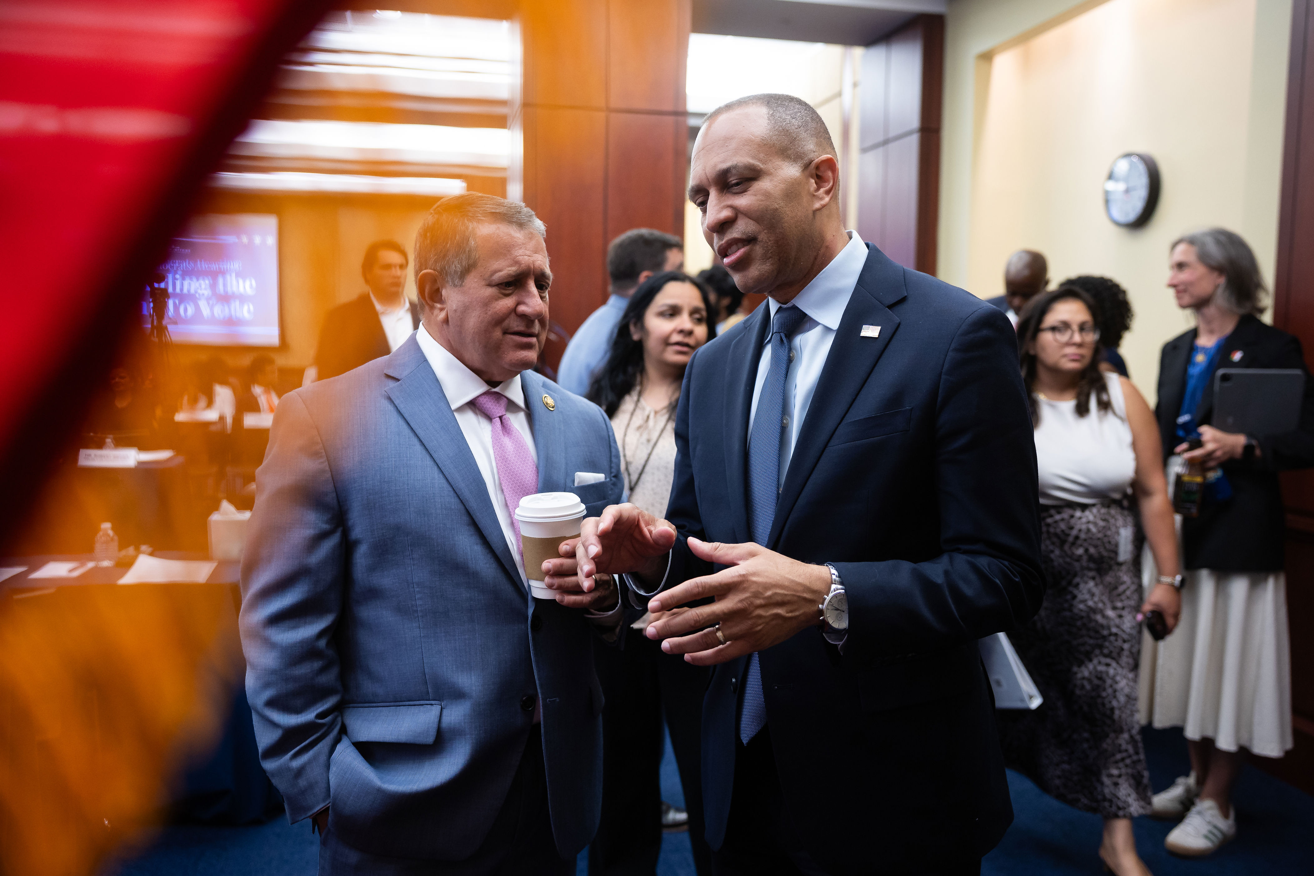 How Hakeem Jeffries is handling the most divisive issue in Democratic ...