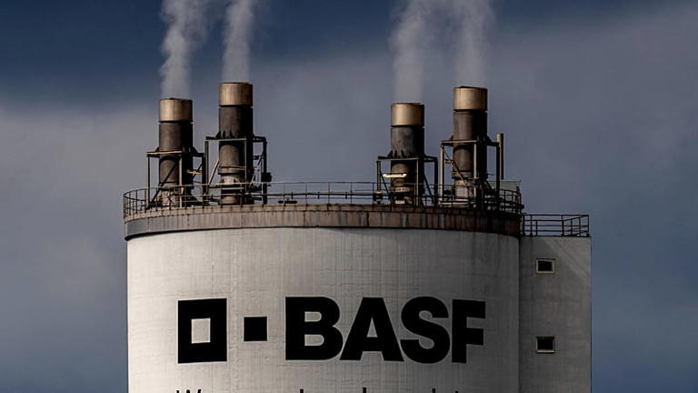Green groups say EU-backed chemical alliance puts polluters first