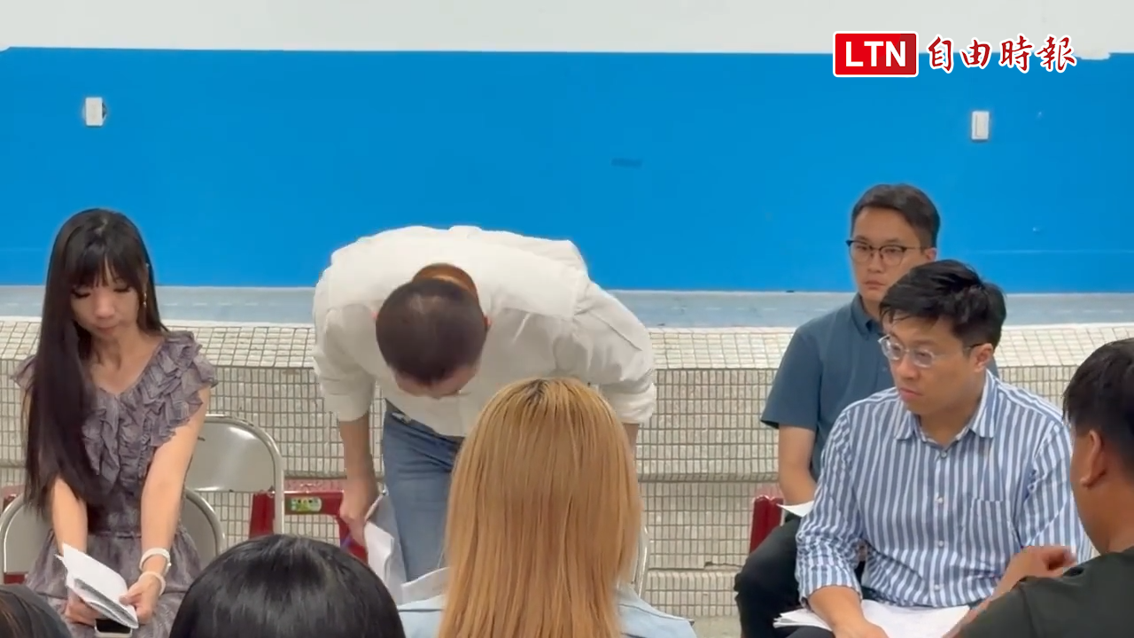 名人幼兒園虐童案：基隆市長謝國樑向家長90度鞠躬致歉，承諾成立專案小組