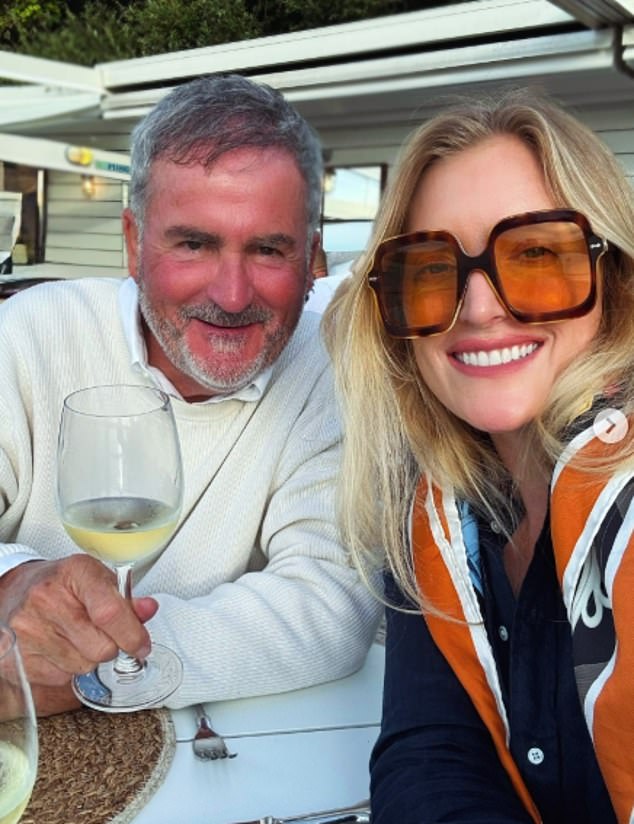 richard-keys-enjoys-his-world-cup-retirement-in-rare-photo-with-his