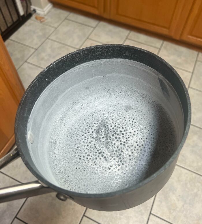 32 Times Landlords Left Their Tenants in Awful Conditions