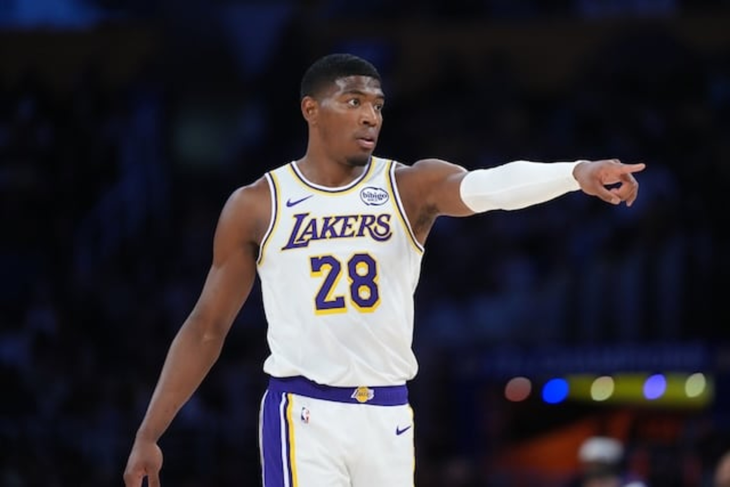 Rui Hachimura signs with Clippers