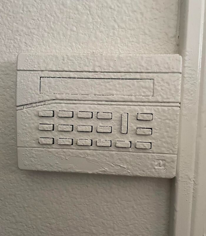 32 Times Landlords Left Their Tenants in Awful Conditions