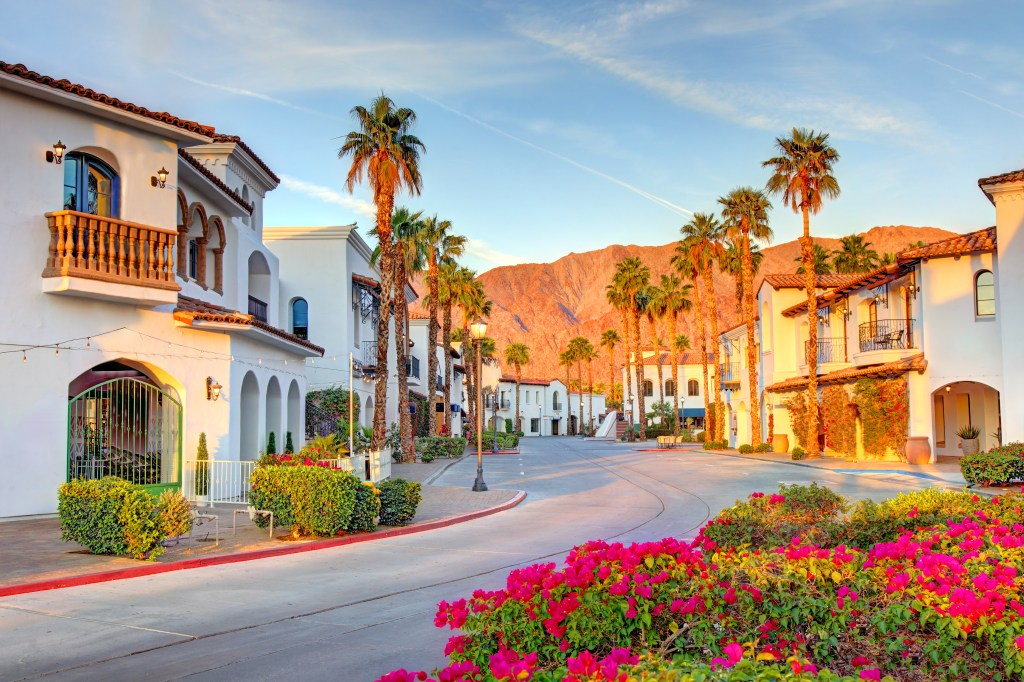 la-quinta-desert-resort-city-133509575