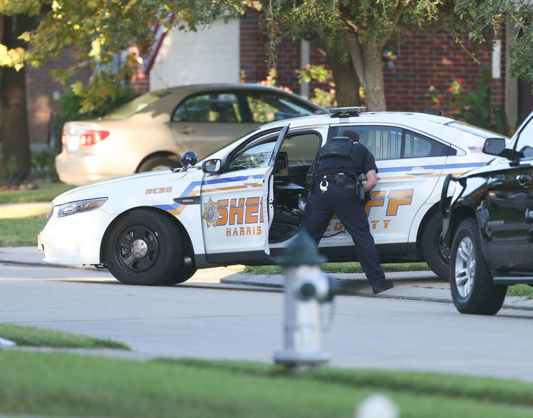 Open Harris County police radios help rescue 3 children in Texas kidnapping