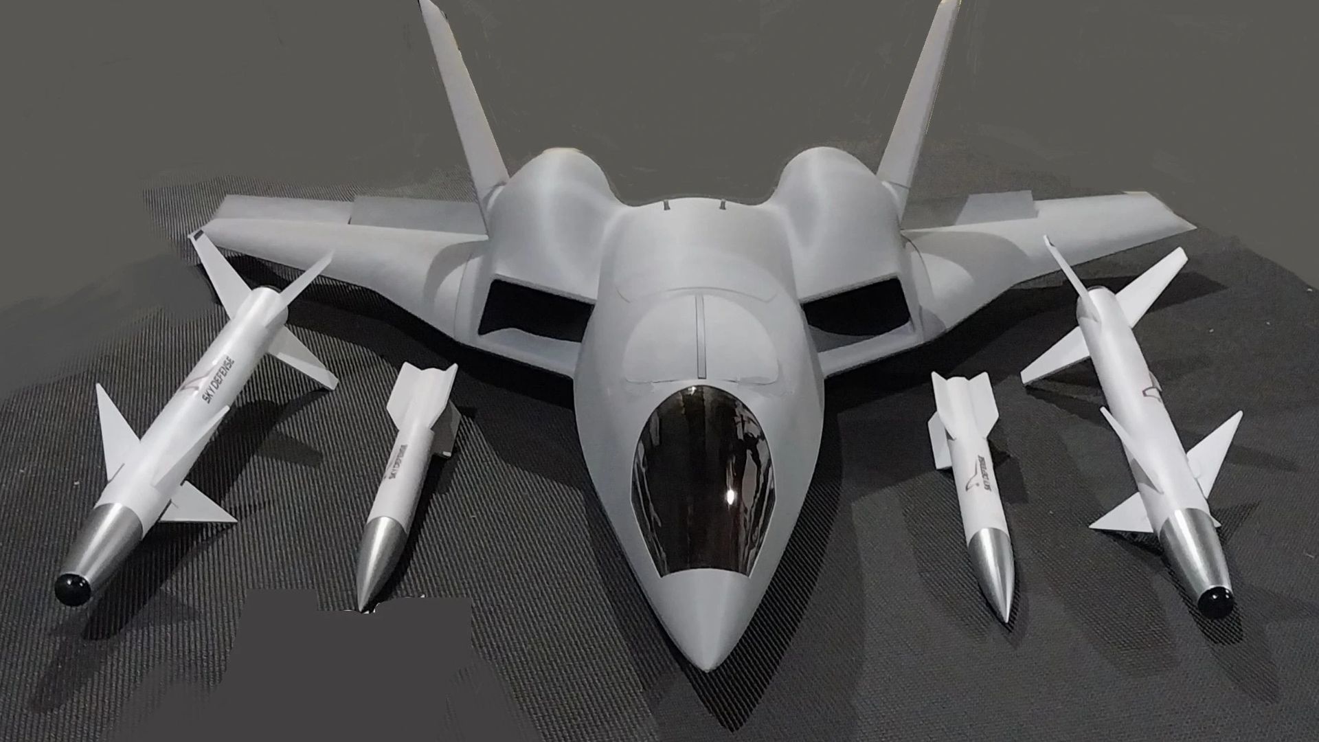 3D-printed autonomous interceptor aircraft targets hostile drone swarms ...