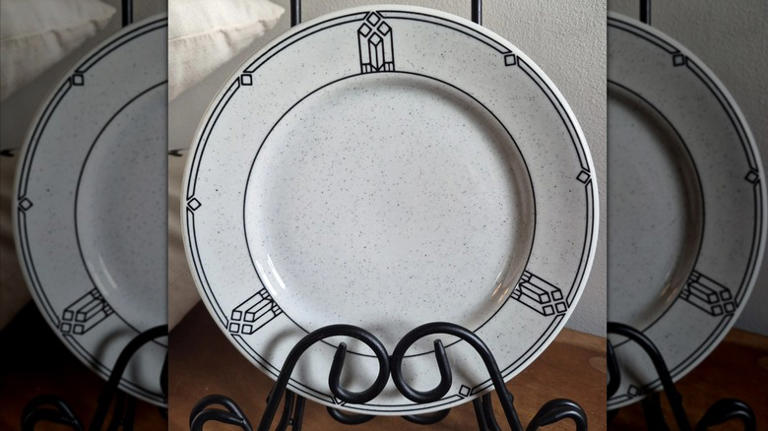 Not CorningWare: The antique dishware brand from New York you'd be ...