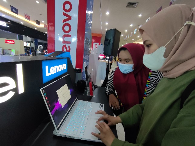 Lenovo: Harga RAM dan SSD Tak Akan Murah Lagi hingga 2030-an Lenovo: Harga RAM dan SSD Tak Akan Murah Lagi hingga 2030-an