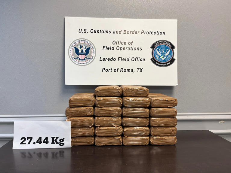Texas border agents seize a whopping $1.1 million worth of cocaine in a ...
