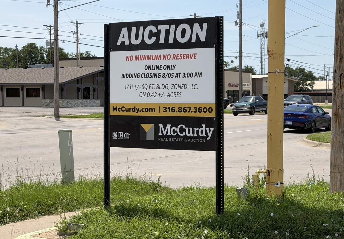 Mexican restaurant appears to have closed. Its building will soon be ...