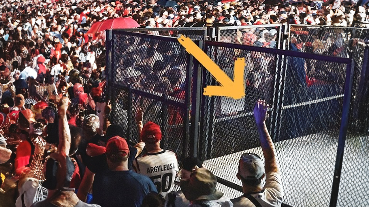 Trump forces fans to wait 4 hours in storm for his ego trip