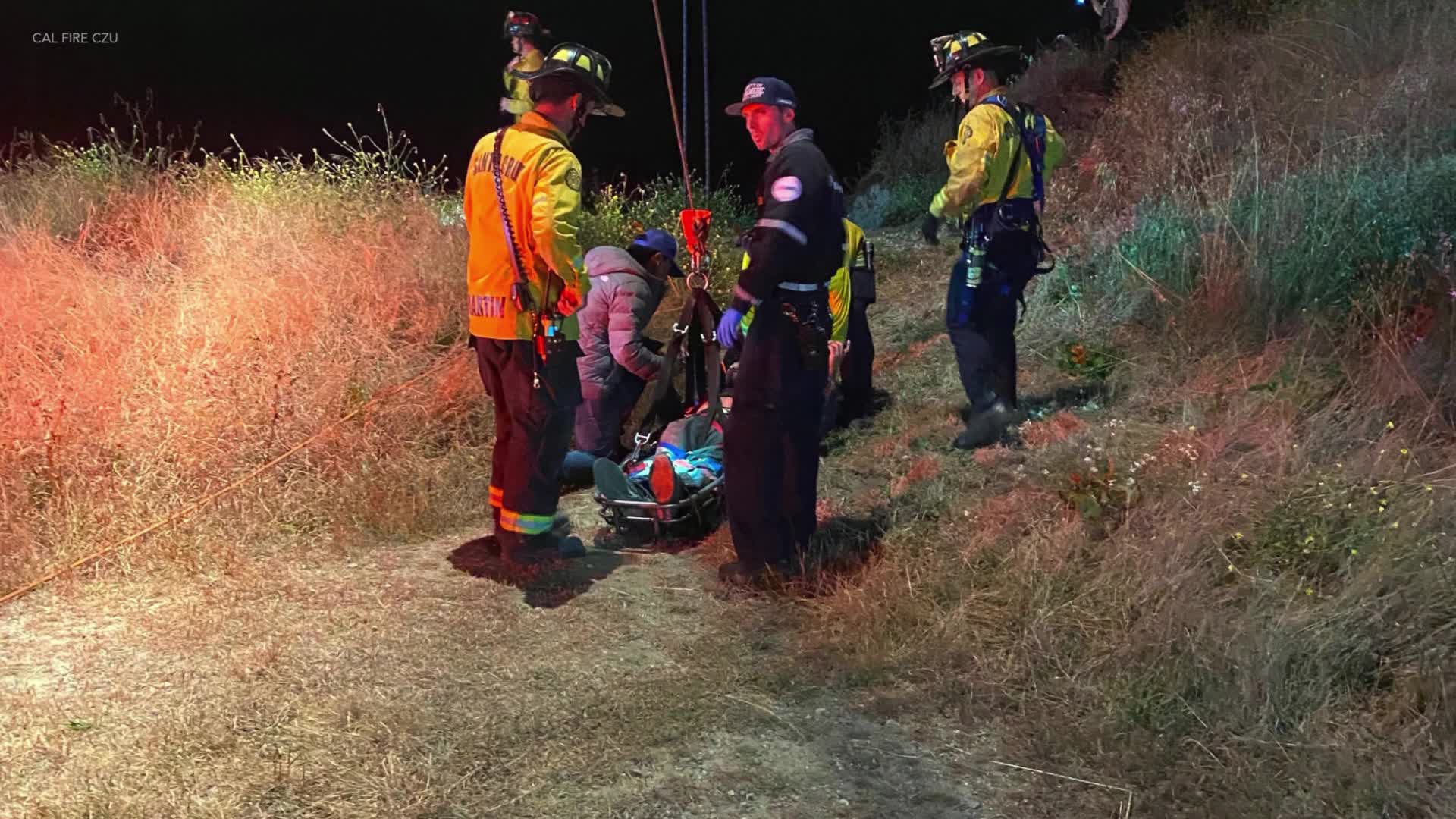 3 injured after rope snaps on California coastal cliff