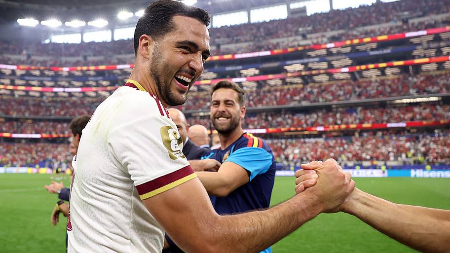 Clutch. | Joosep Martinson/FIFA/Getty Images