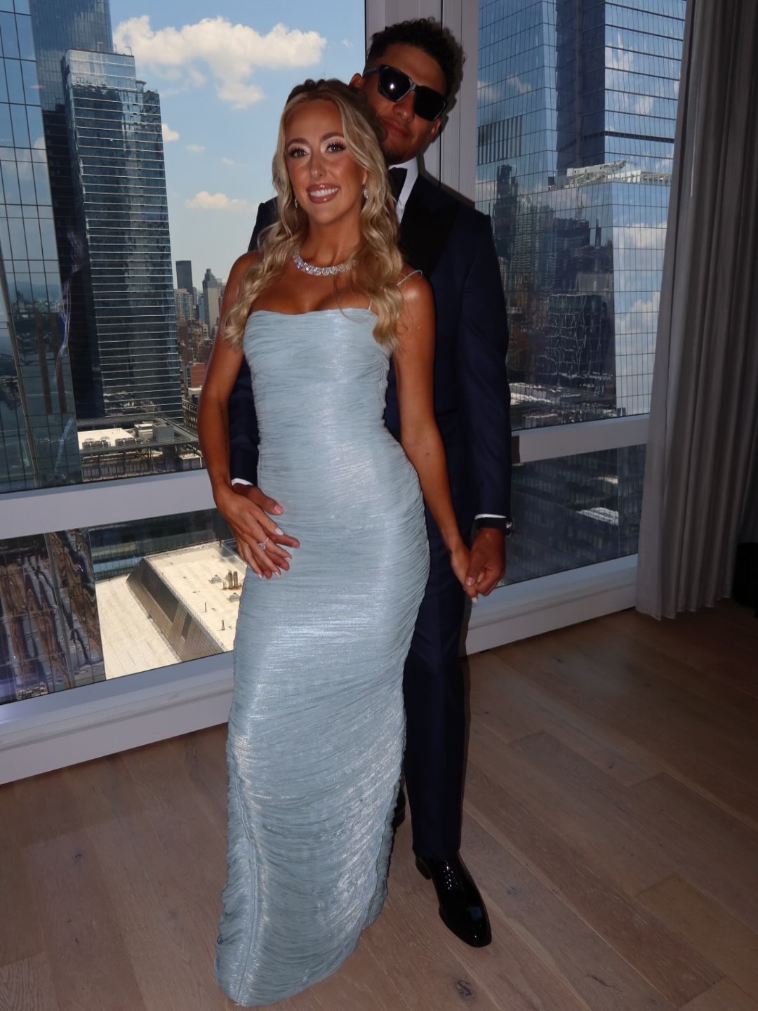 Brittany Mahomes brought the bling in nearly $100K diamond necklace at ...