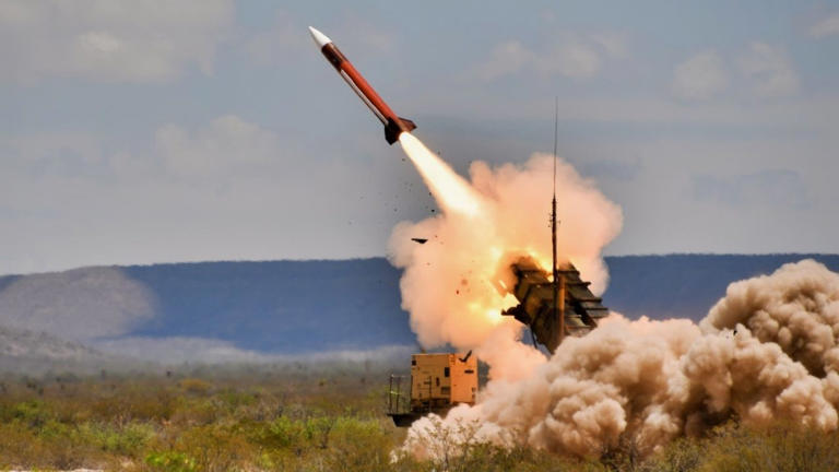 Putin has a problem he can’t fix: Ukraine won’t stop smashing Russia’s ...