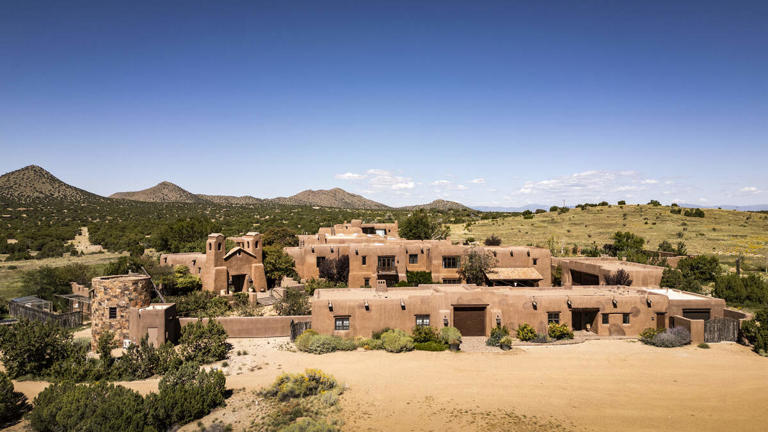 You saw it on 'Succession.' Ex-CEO of Harley-Davidson's Santa Fe ranch ...