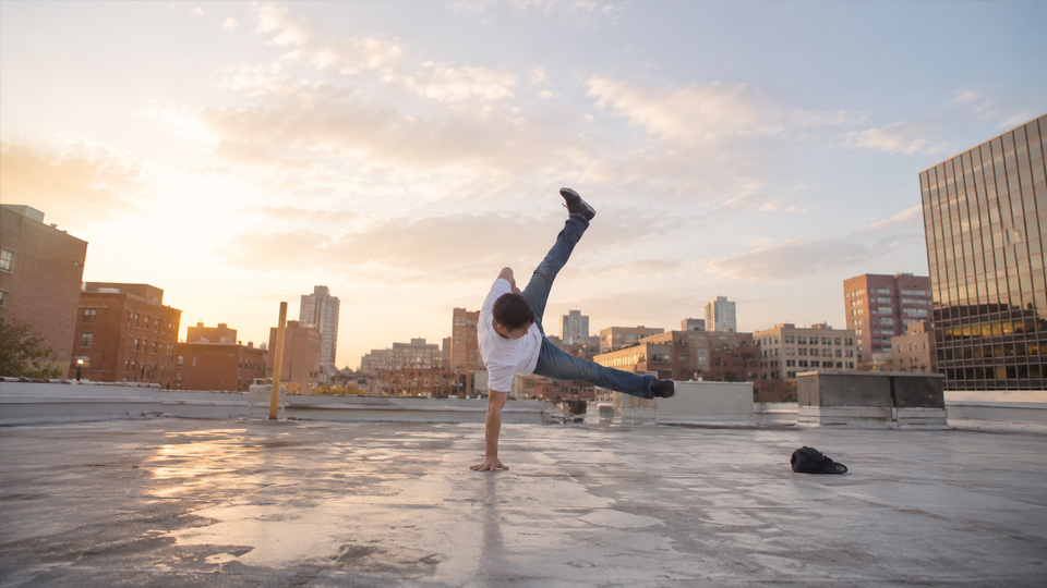 Breakdance und klassische Musik sorgen für eine beeindruckende Performance
