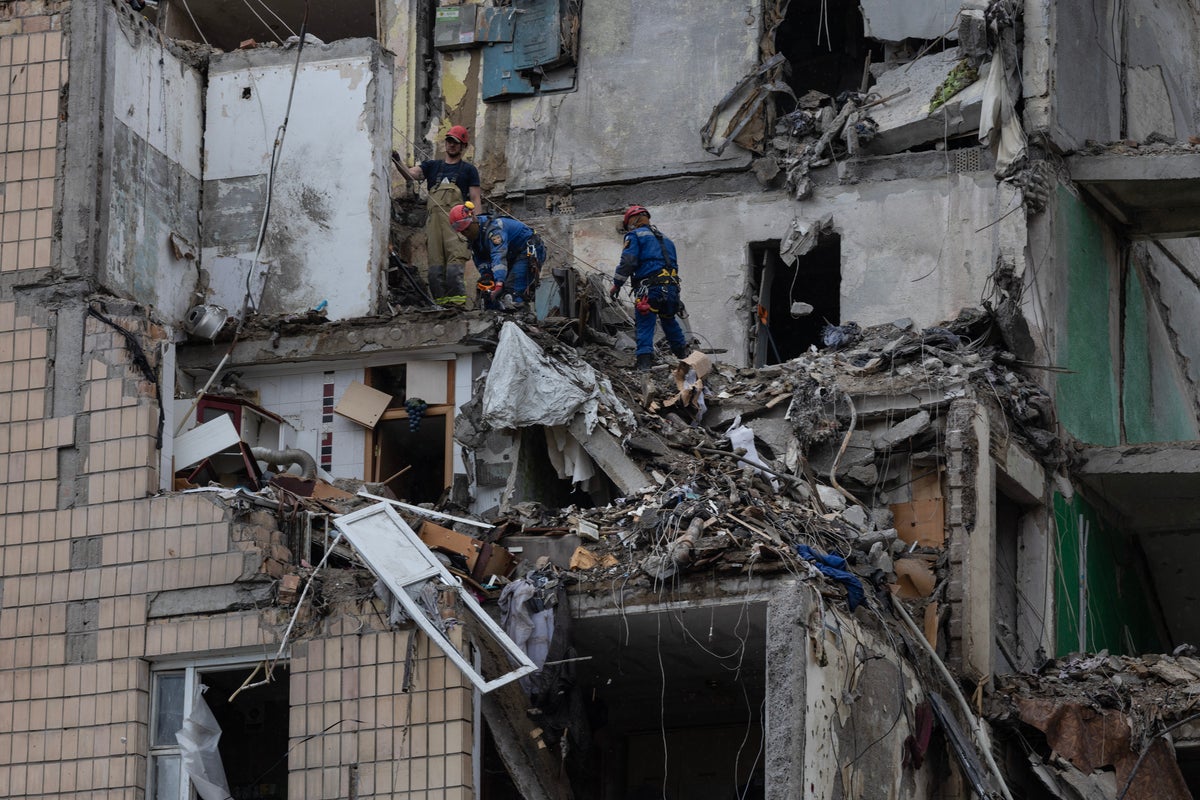 ukraine-live-zelensky-seeks-more-patriot-missiles-after-kyiv-attack