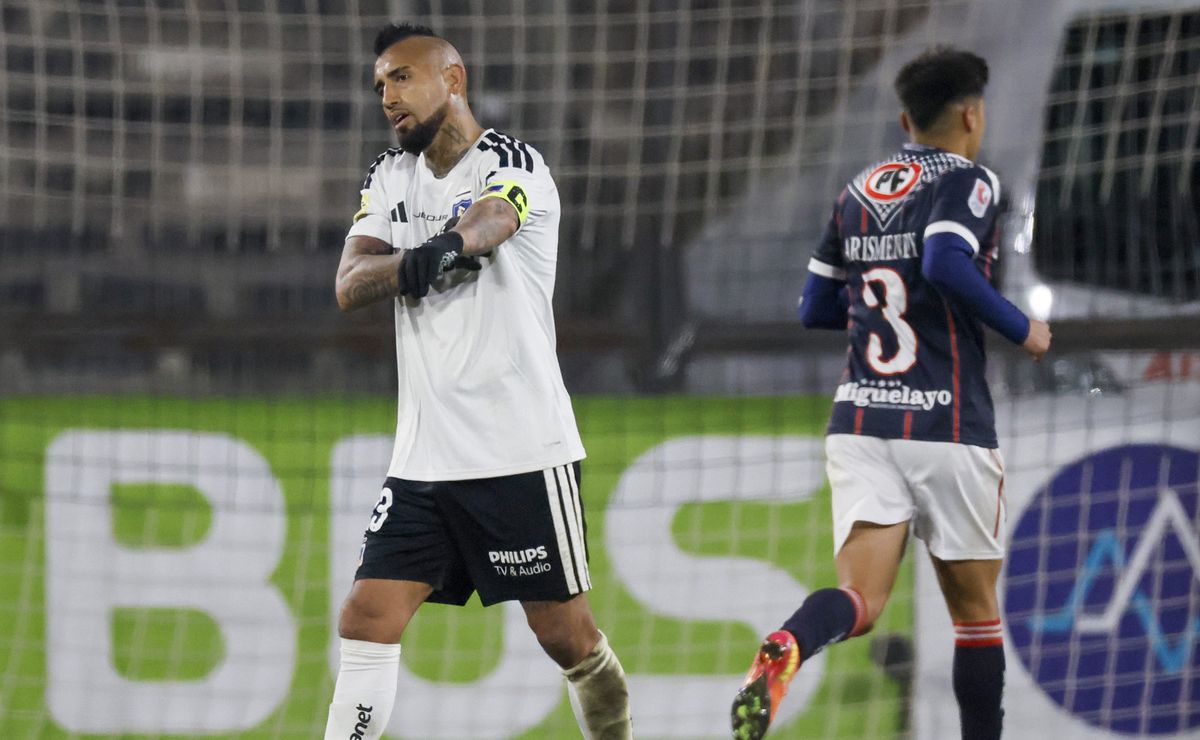 Colo Colo y Deportes Recoleta empatan 2-2 en la Copa Chile