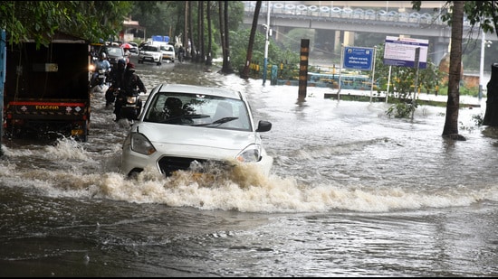 Four dead, 30 rescued, over 270 shifted to safety as heavy rain batters ...