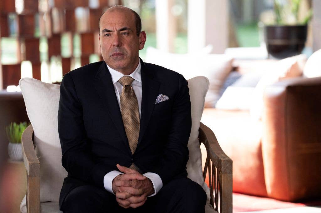 Suits star Rick Hoffman is unrecognizable after undergoing major ...