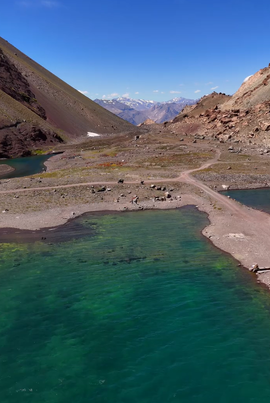 Ruta en moto por Chile: paisajes, montañas y aventura sobre dos ruedas
